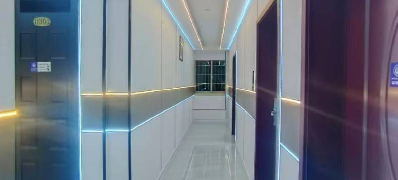 石阡三五电竞酒店(古温泉景区店)图片