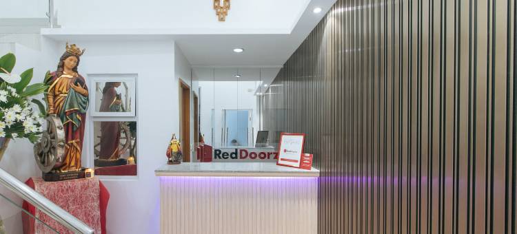 红多兹@奥隆阿波市圣凯瑟琳公寓(RedDoorz @ St. Catherine Residences Olongapo City)图片