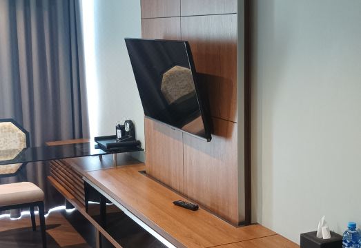 Golden Palace Hotel & PoolHotel Overview