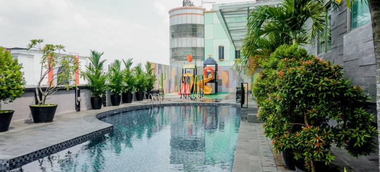 北干巴鲁祖瑞尊享酒店(Grand Zuri Pekanbaru)图片
