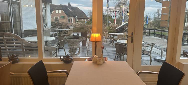 范得隆羊角村传统乡村餐厅酒店(De Dames van de Jonge Giethoorn Hotel Old Village)图片