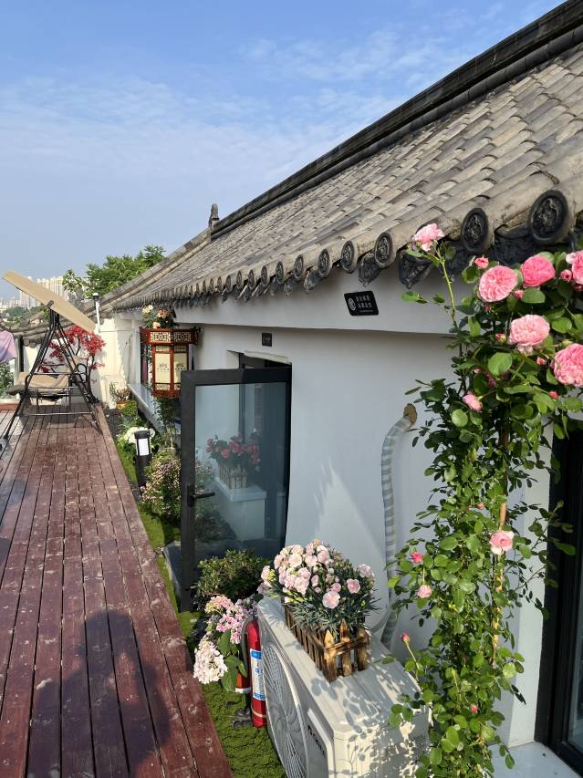 十叁都赋青年旅社(西安钟鼓楼城墙店)图片
