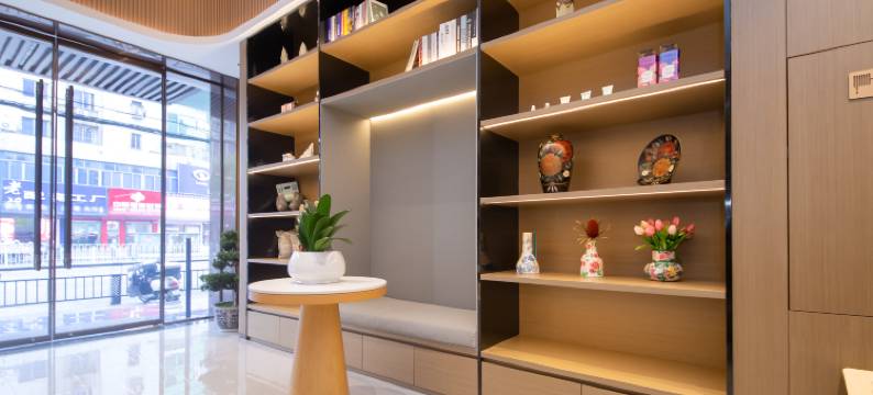 花间庭旅行酒店(钟祥阳春大街店)图片