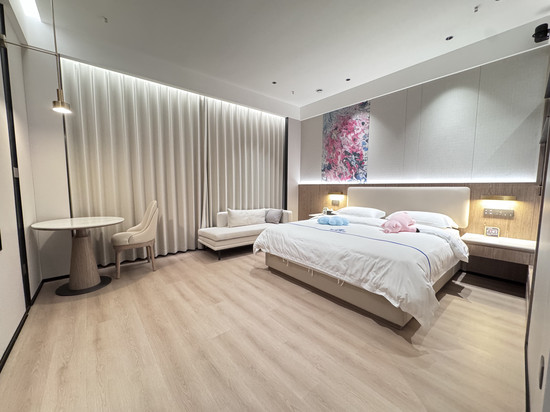 叙永凯尊主题酒店