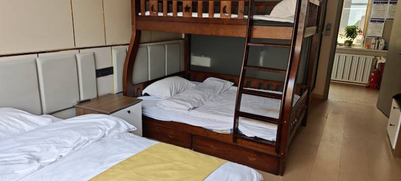 肃南县雪域酒店图片