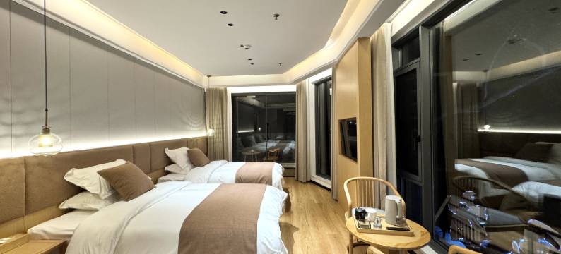 时里云舍·湾湾休闲度假Villa美宿(芙蓉镇景区店)图片