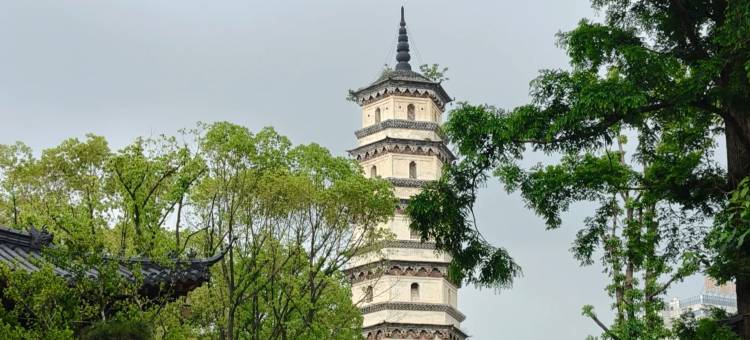庐•山 | LumenScape•Stationhaus金伯曼酒店(九江站庐山大道店)图片