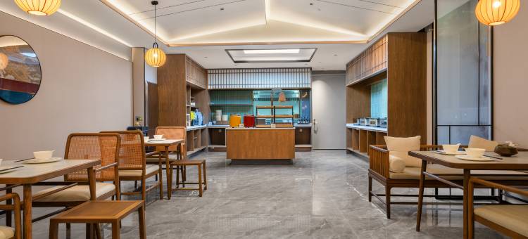 陌上轻居酒店(内黄人民公园店)图片