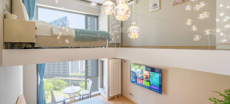 去见海·悦尚loft家庭度假酒店(大连港东五街威尼斯水城店)图片