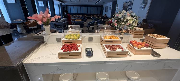 美豪酒店(茫崖店)图片