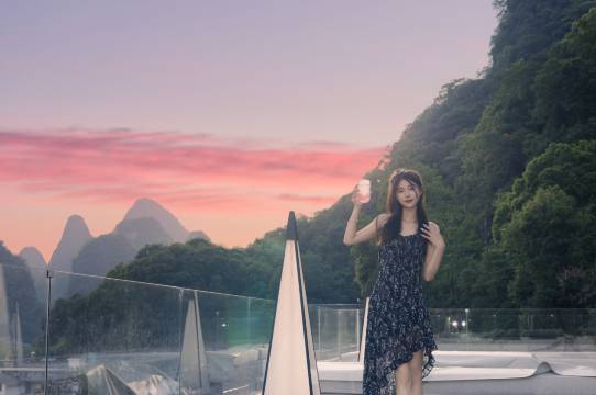 阳朔•梦园星空泳池｜DREAM•桂林山水度假酒店(遇龙河十里画廊店)图片