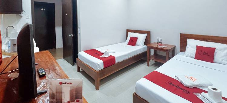 红多兹酒店@那牙圣克鲁兹(RedDoorz @ Sta Cruz Naga City)图片