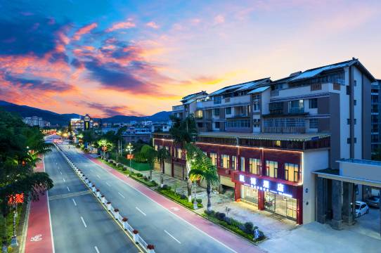 凯博酒店(沧源葫芦湖公园店)