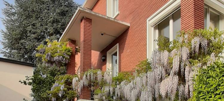 别墅里一套3居室合租房 厨房浴室公用 有花园露台车位(Shared appartement with 3 private rooms terrace garden parking 600m RER B)图片