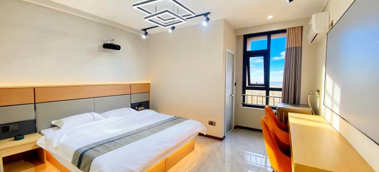 吾悠·观影酒店(焦作高铁站店)图片