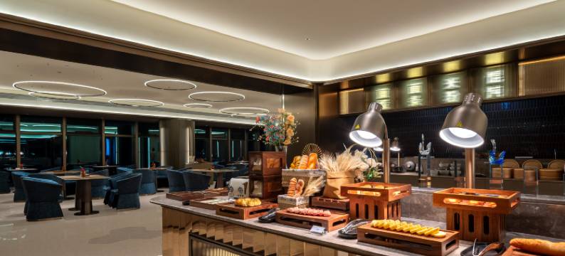 武汉东湖岳家嘴地铁站桔子水晶酒店图片