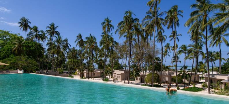 钻石马潘奇海滩(Diamonds Mapenzi Beach)图片