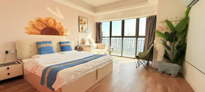 怡佳初见客栈馆(柳州五星步行街地王公馆店)图片