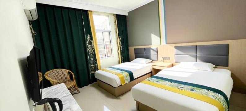 西双版纳景洪馨世家酒店(告庄星光夜市店)图片