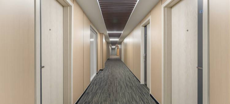 美娱·星峰电竞民宿(山东滨州航空学院店)图片