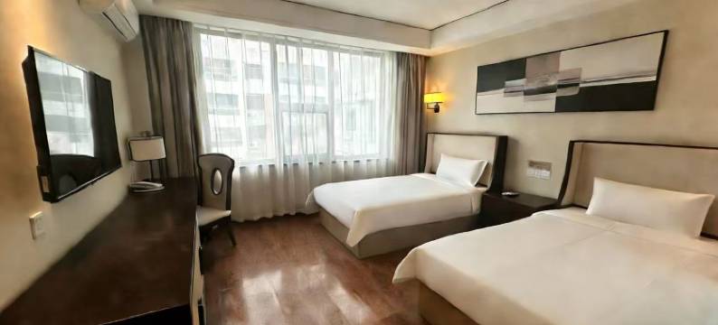 硕东来酒店(乳山南站店)图片