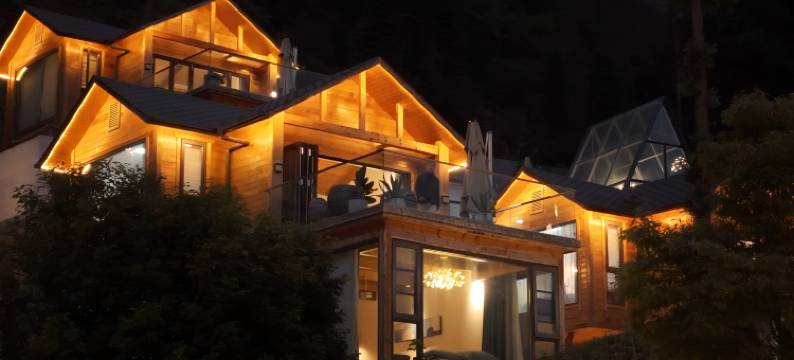 木林森·云上坐望温泉民宿图片