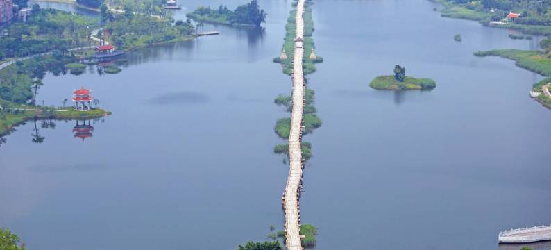 洲游国际酒店(晋江安海安平桥店)图片