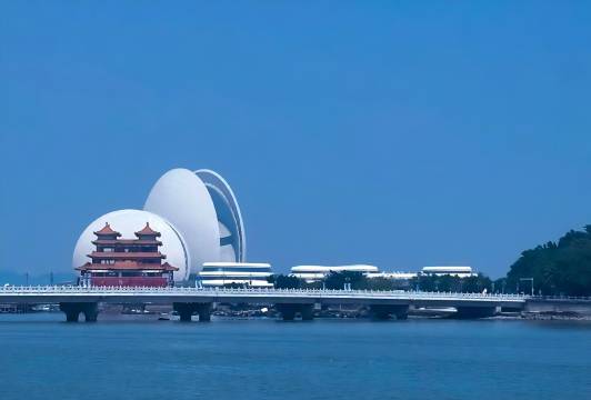 珠海德莱酒店(情侣中路海滨泳场店)图片