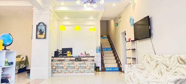 爱情海岸酒店(峨眉山报国寺游客中心店)图片
