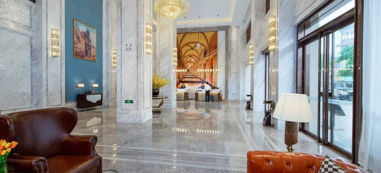 维也纳国际酒店(桂平西山景区北江湾店)图片