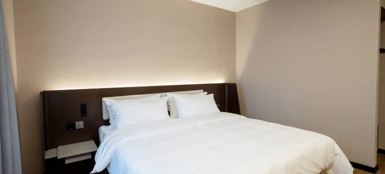 美铂酒店(铜陵财富广场店)图片