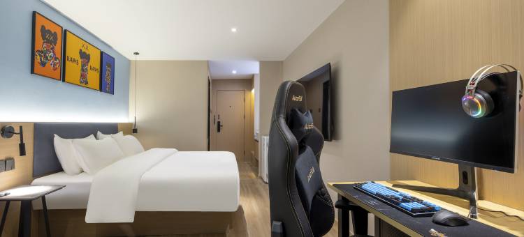 爱电竞酒店(观前街察院场地铁站店)图片