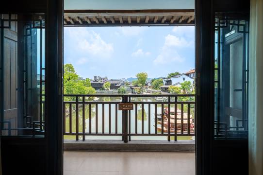 枕湖民宿(建德梅城古镇店)图片