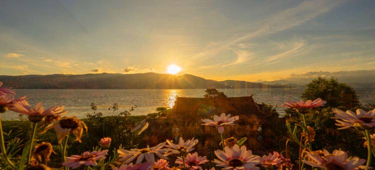 大理昕左舍·Travel花园海景秘境美宿(洱海才村码头店)图片