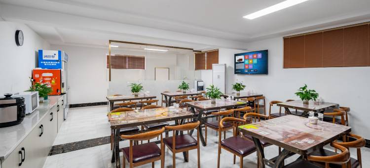 优巢四季酒店(经济开发区万达广场店)图片