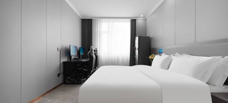 爱电竞酒店(龙口保利广场店)图片