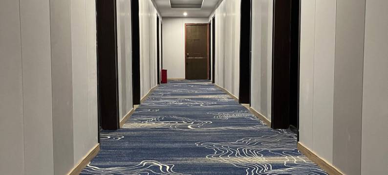 轻住·苏州锦辉商务宾馆(十全街三元坊地铁站店)图片