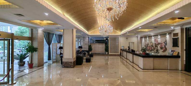 黄梅皇家大酒店(黄梅站店)图片