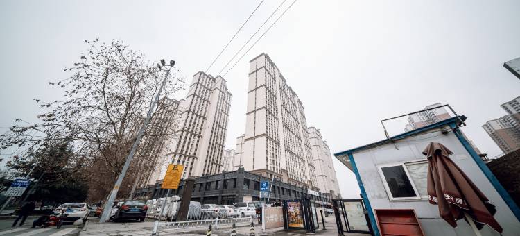 白鹿酒店(西安欧亚学院店)图片