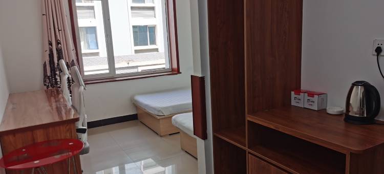 呼和浩特华盈宾馆(白塔机场大学城店)图片