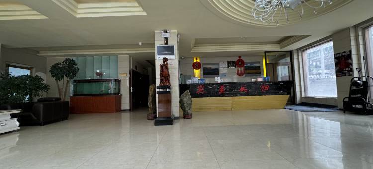 祁连裕丰假日宾馆(天境印象街店)图片