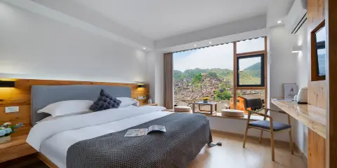 苗鏡隱山別院(西江千戶苗寨觀景台店)