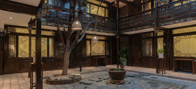 云泉·丽院 I ZOYi南汀1970.典藏轻度假民宿(丽江古城木府店)图片