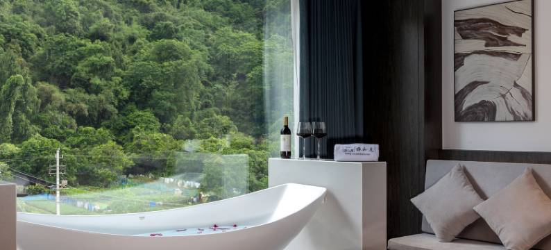 依山见酒店(十里画廊店)图片