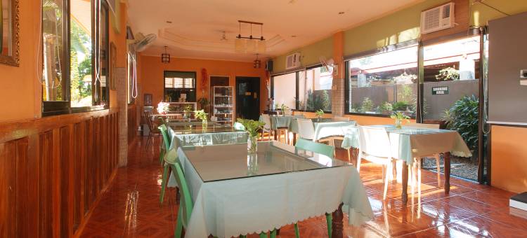 红门酒店-农场边酒店-佬沃市(RedDoorz @ Farm Side Hotel Laoag City)图片