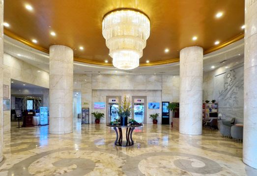 XiaMen Bailu Hotel Hotel Overview