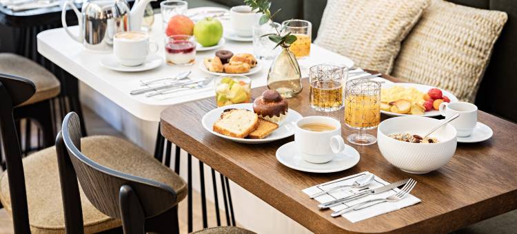 巴黎圣拉扎尔火车站布莱克贝斯特韦斯特精品酒店(Best Western Premier The Blake Paris Gare Saint Lazare)图片