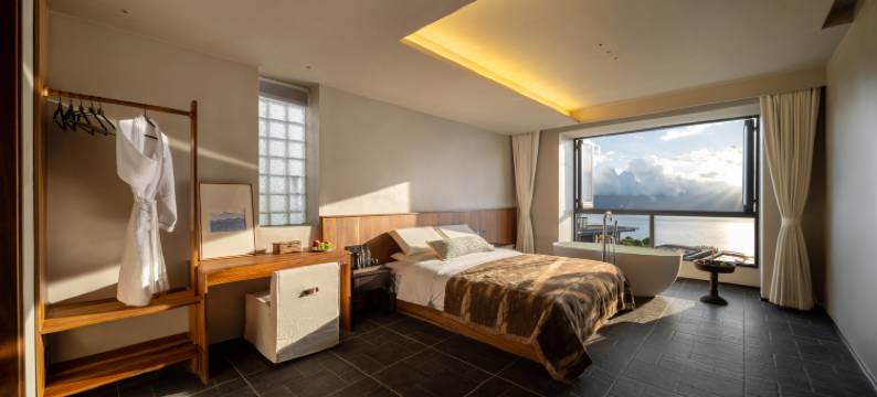过海Seaside·海景花园美墅(大理机场洱海店)图片