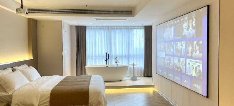 沐光美居·高空影院美宿(广安吾悦广场店)图片