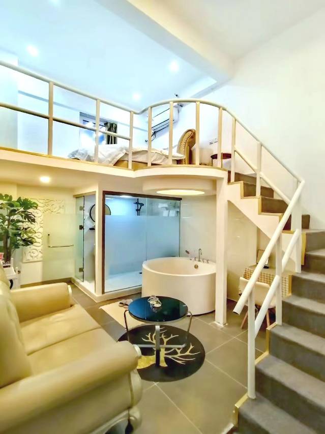 轻住·逅苑主题宾馆(科技学院店)